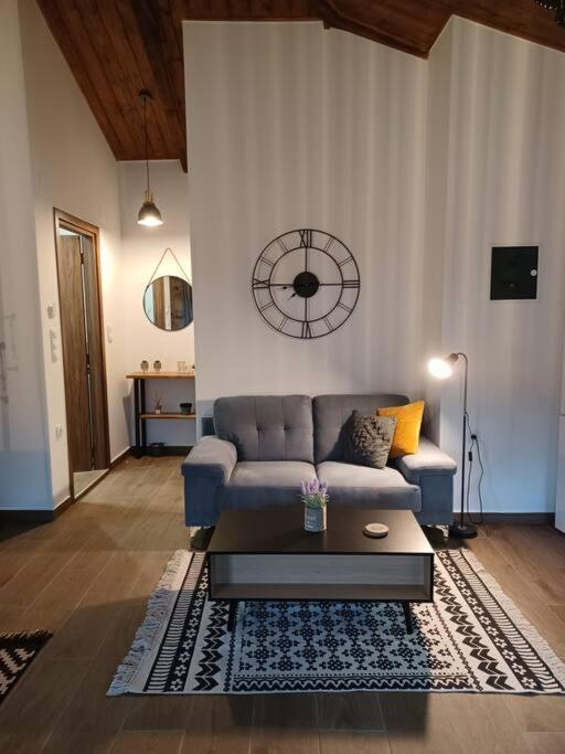 Luxury Apartment With Balcony Mytilene Exterior foto