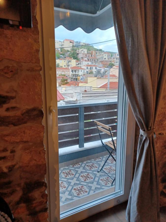 Luxury Apartment With Balcony Mytilene Exterior foto